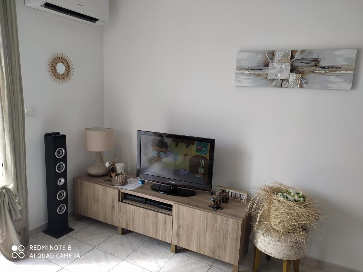 Appartement Centre Ville A Deux Pas De La Plage Le Grau-du-Roi Dış mekan fotoğraf